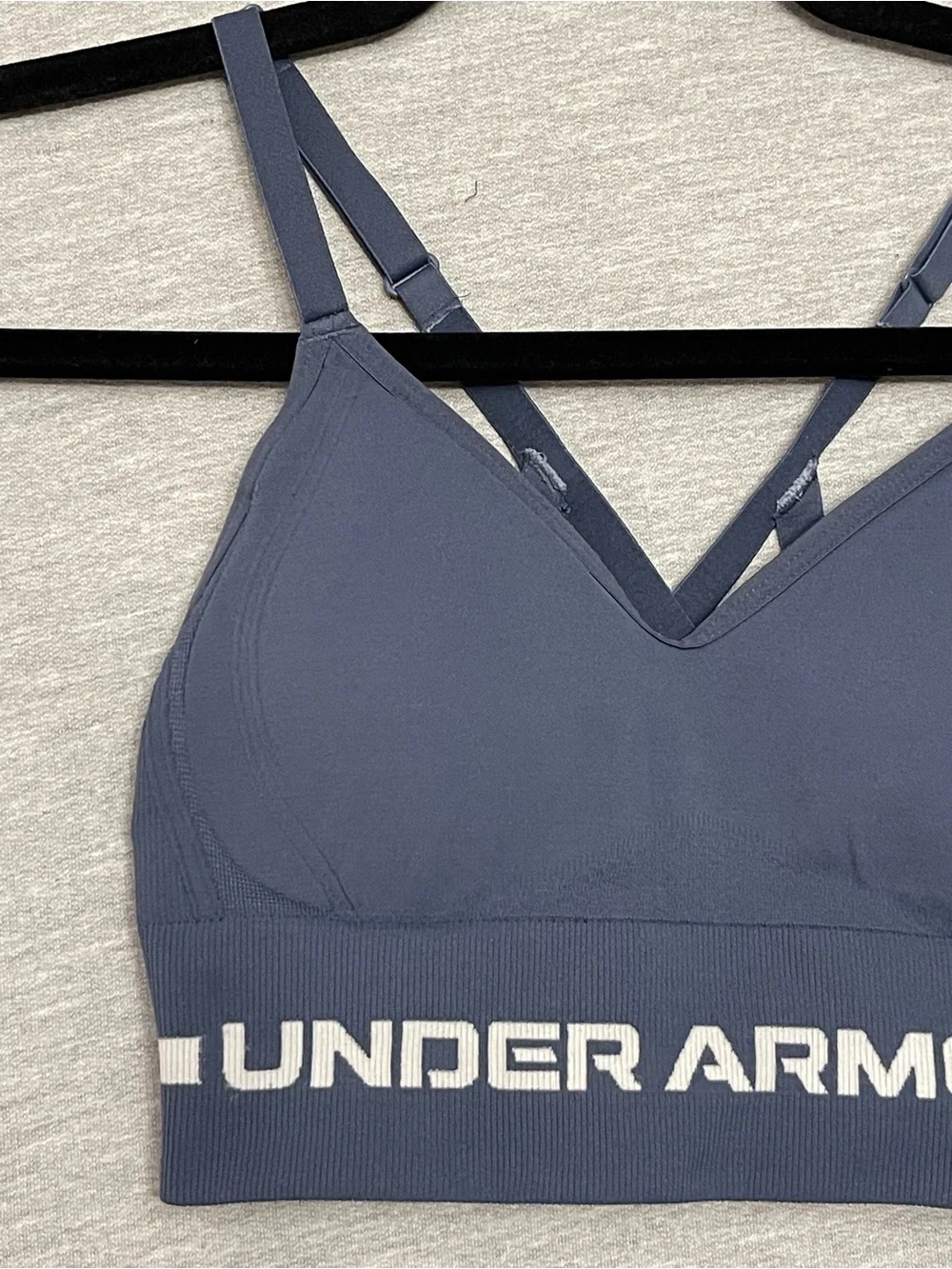 Under Armour Women's Slate Blue Supportive Seamless Sports Bra